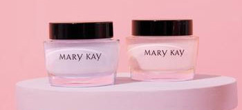 Средства по уходу за кожей Mary Kay, которые могут способствовать максимальному увлажнению кожи.