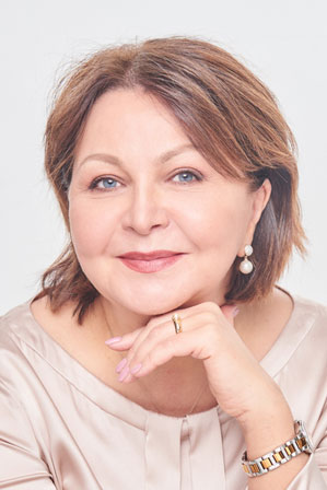  Елена Георгиева